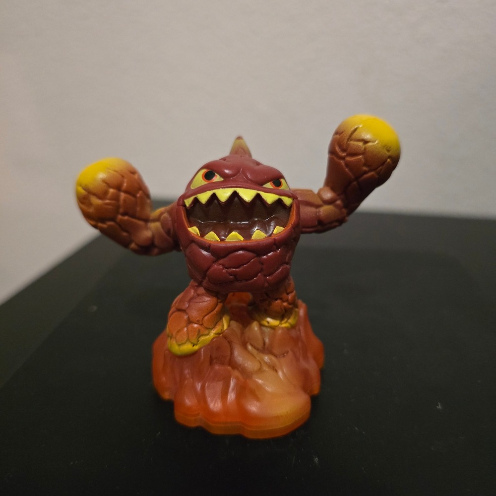 Skylanders Giants Eruptor LightCore